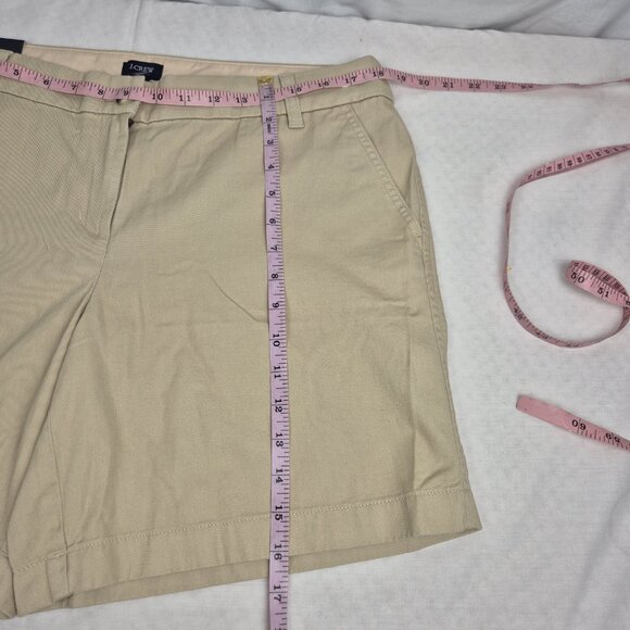 J. Crew Women's Shorts Size 12 7 Inches Inseam Light Khaki Chino Classic (56) - Picture 10 of 10